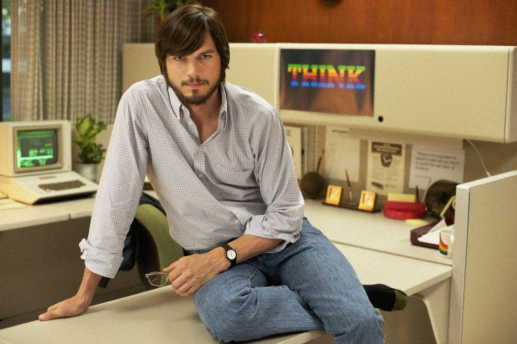 ashton-kutcher-as-steve-jobs image